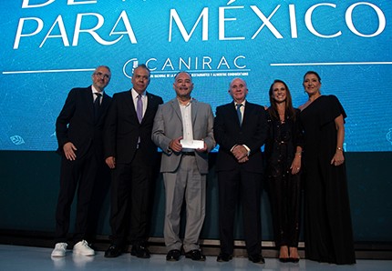 CANIRAC LLEVA A CABO LA 33A EDICIÓN DEL PREMIO AL MÉRITO RESTAURANTERO 